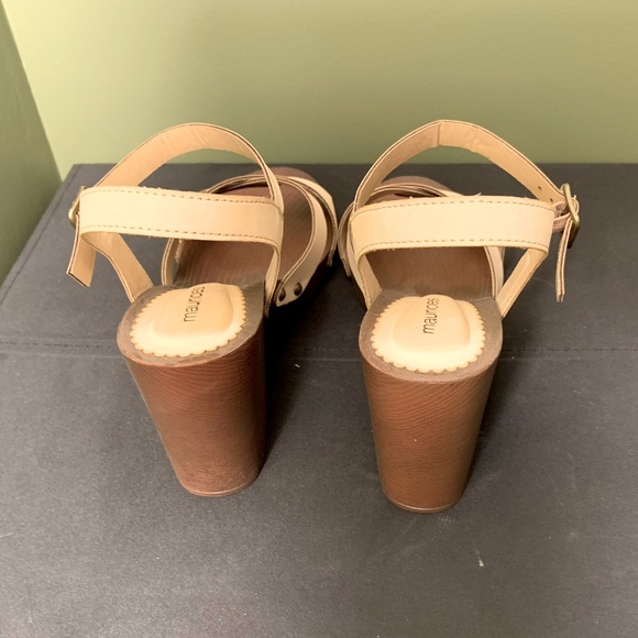 Maurice’s Chunky Heel Sandals - Picture 3 of 4